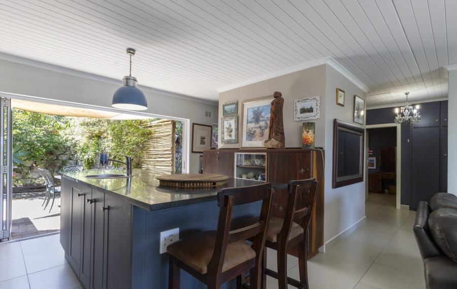 4 Bedroom Property for Sale in Seafield Eastern Cape